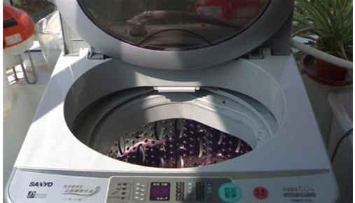 海爾滾筒洗衣機出現e1 海爾滾筒洗衣機e1故障該怎么修