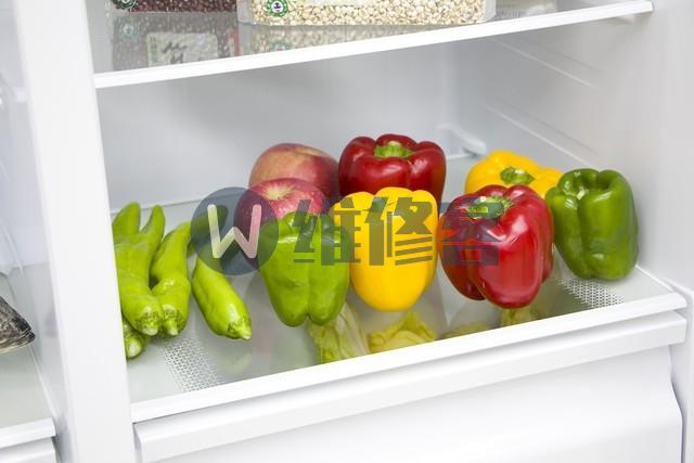 美菱冰箱冷藏室結(jié)冰怎么辦?