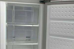 冰箱冷藏室結冰該怎么辦 冰箱冷藏室結冰的解決方法