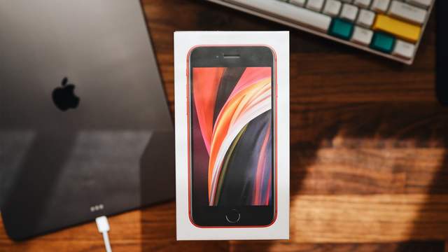 京東首日銷量14萬(wàn)部 iPhone SE多版本售罄