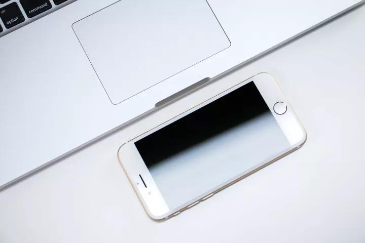 如何選購iPhone-手機維修